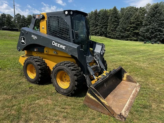 2020 John Deere 332G