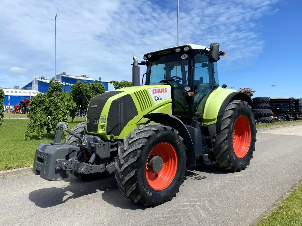 2013 Claas Axion 850