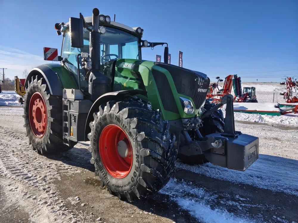 2021 Fendt 828 Vario