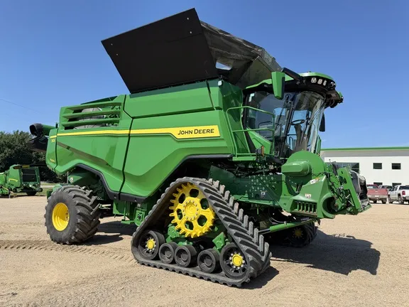 2023 John Deere X9 1000