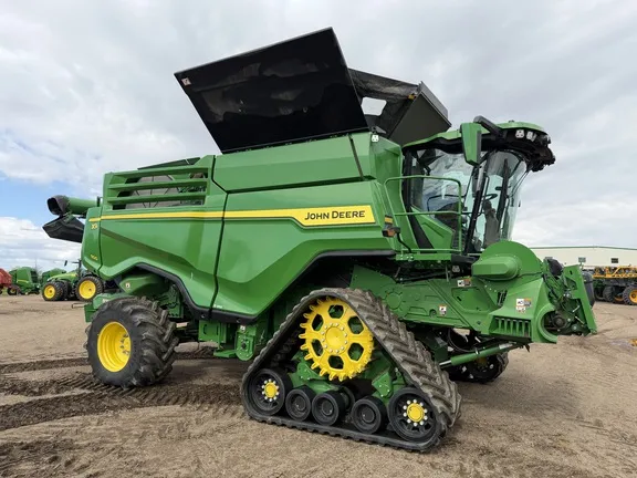 2024 John Deere X9 1100