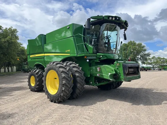 2024 John Deere S770