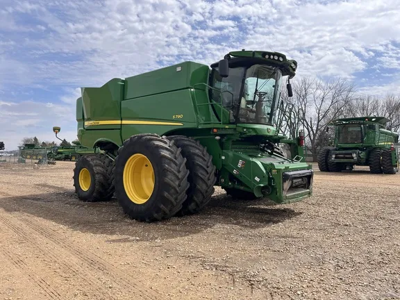 2021 John Deere S790