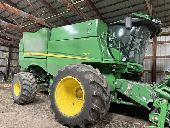 2022 John Deere S780