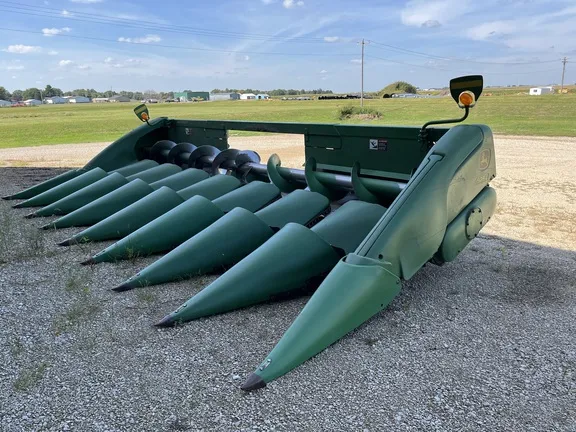 2008 John Deere 608C