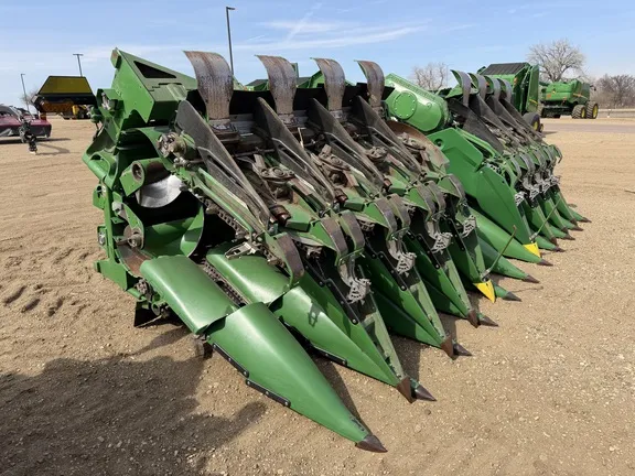 2023 John Deere C18F