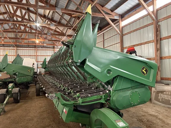 2023 John Deere C18R