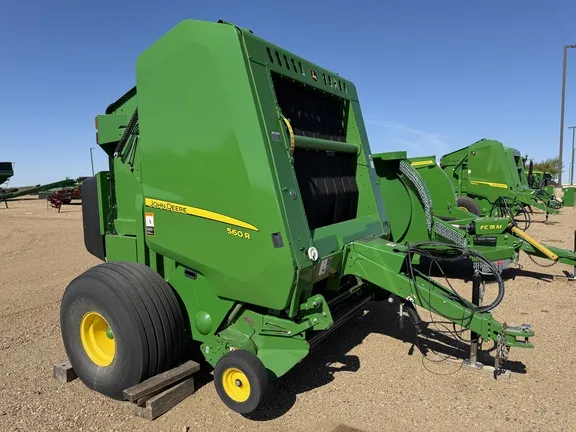 2019 John Deere 560R