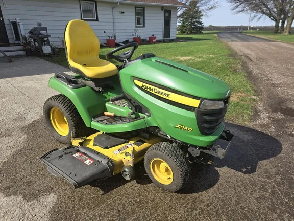 2012 John Deere X540