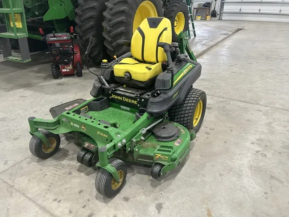2022 John Deere Z930R