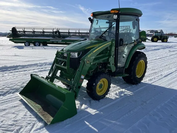 2025 John Deere 3046R
