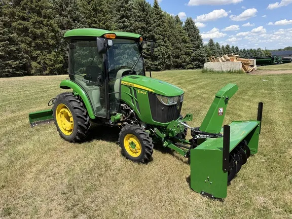 2023 John Deere 3046R