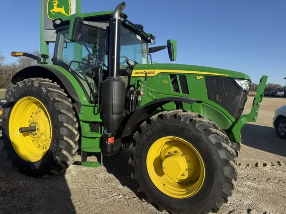 2025 John Deere 6R 175