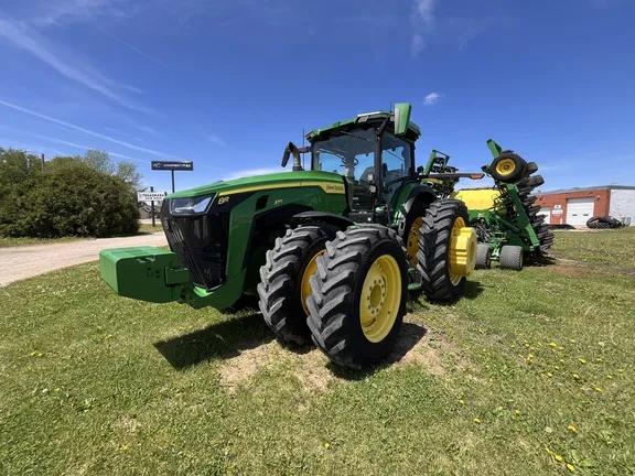 2020 John Deere 8R 370