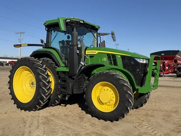 2024 John Deere 7R 230