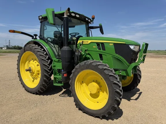 2024 John Deere 6R 165