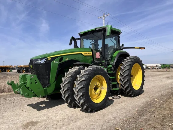 2025 John Deere 8R 370