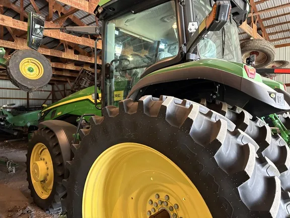 2023 John Deere 8R 280