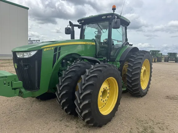 2011 John Deere 8360R