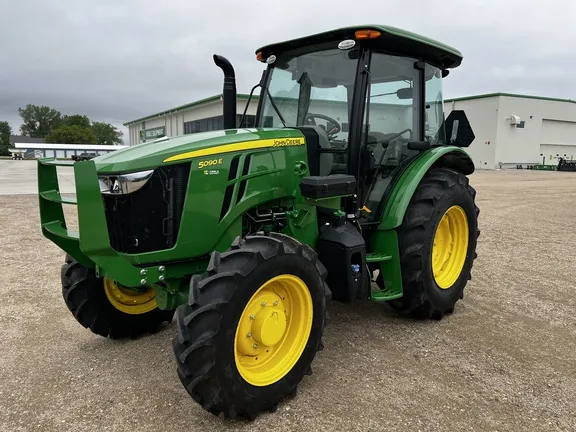 2024 John Deere 5090E