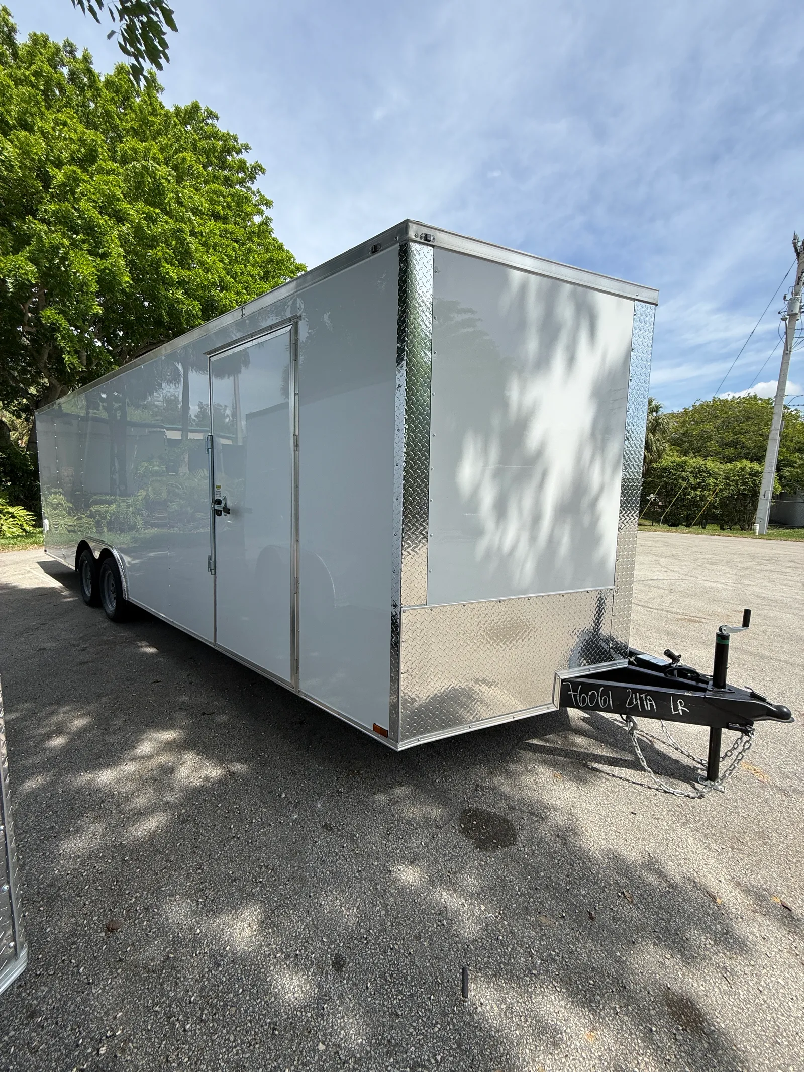 2026 Quality Cargo EV8.5-24T3-R Eco