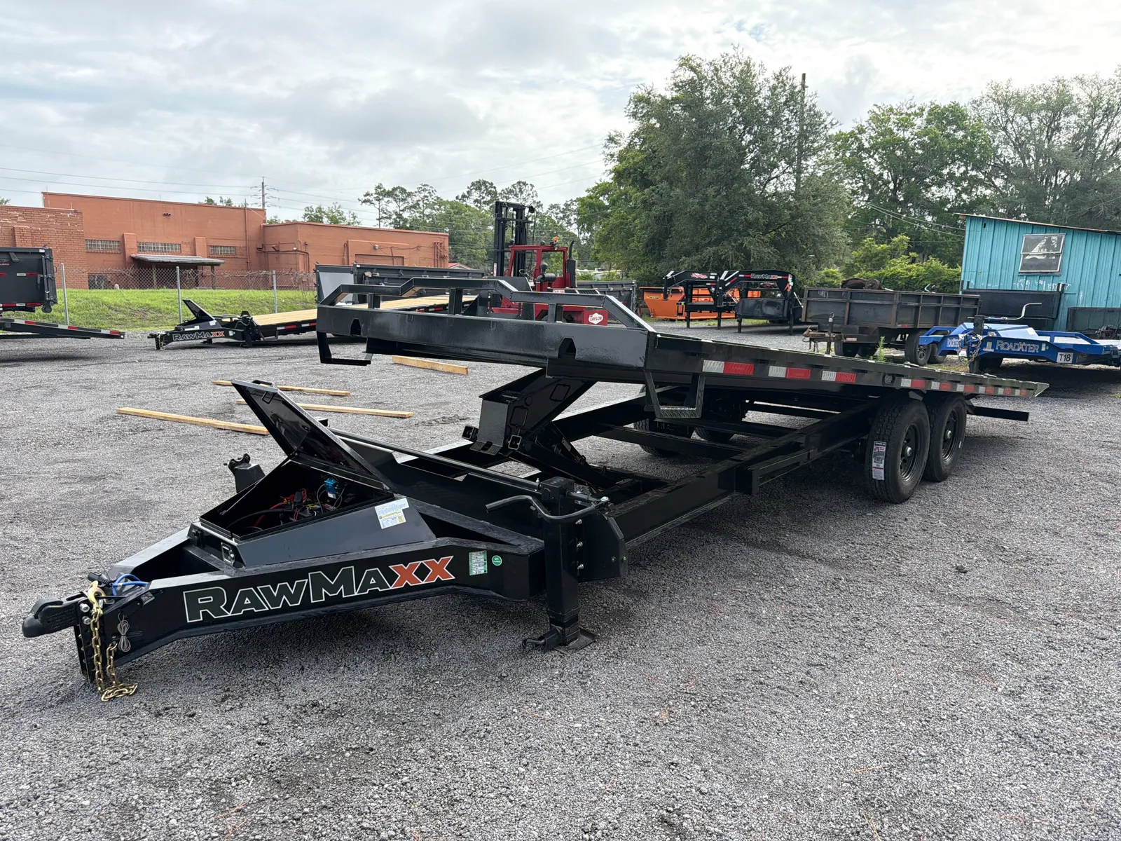 2026 Rawmaxx TFC102-24T7-PT