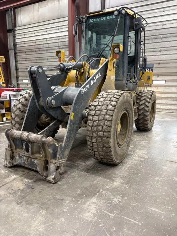 2015 John Deere 444K
