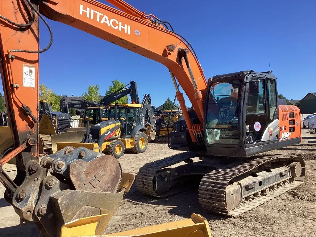 2016 Hitachi ZX160LC-5