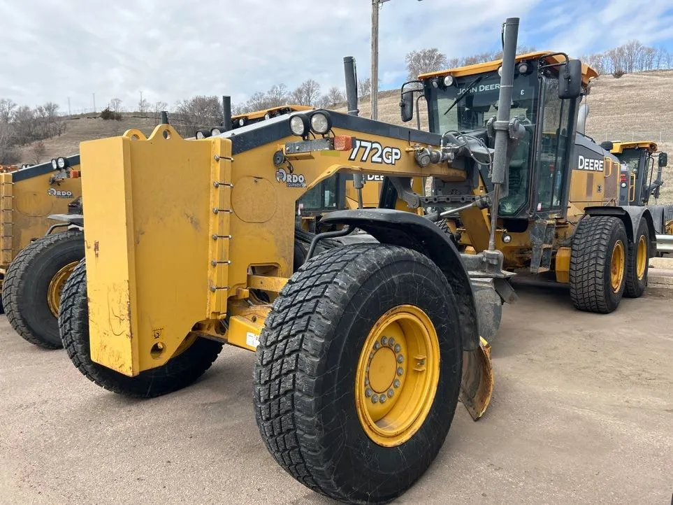 2018 John Deere 772G