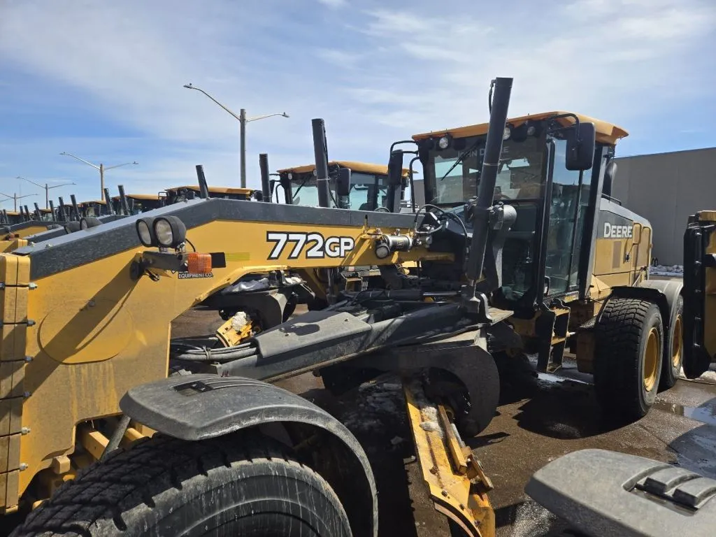 2018 John Deere 772G