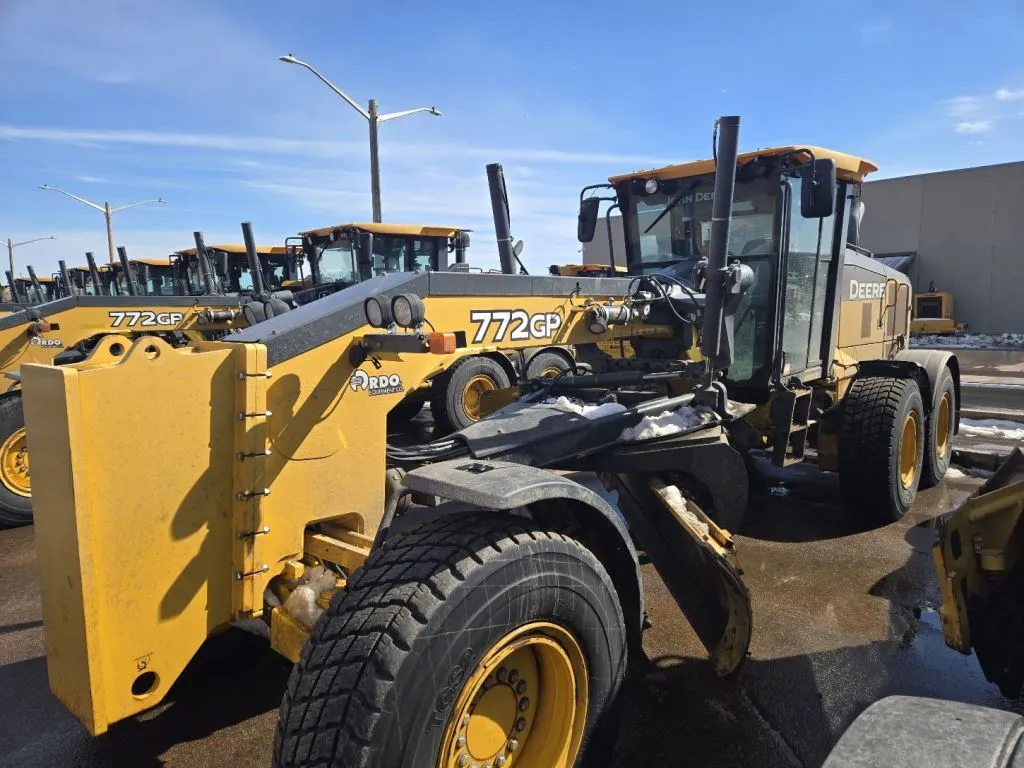 2018 John Deere 772G