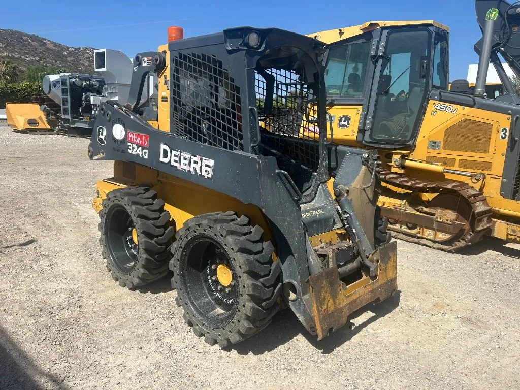 2019 John Deere 324G