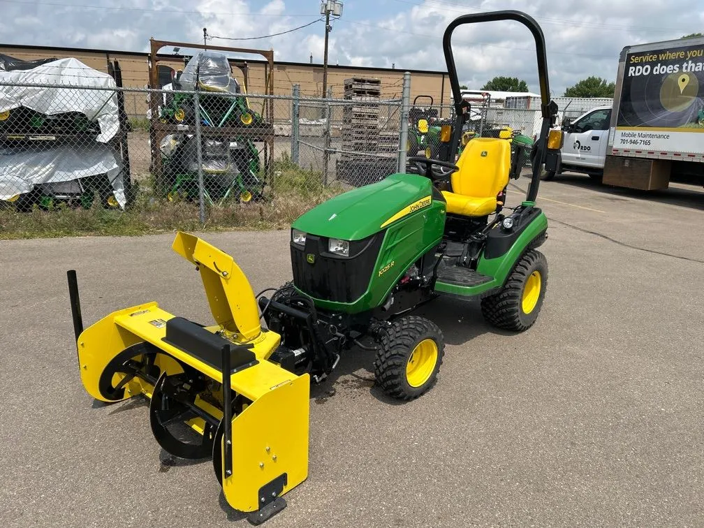 2022 John Deere 1025R