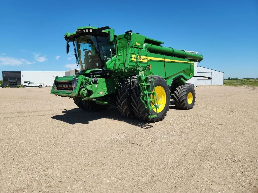 2023 John Deere X9 1000