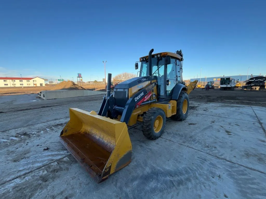 2023 John Deere 320P