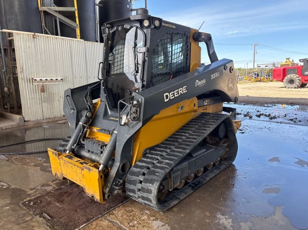 2023 John Deere 333G