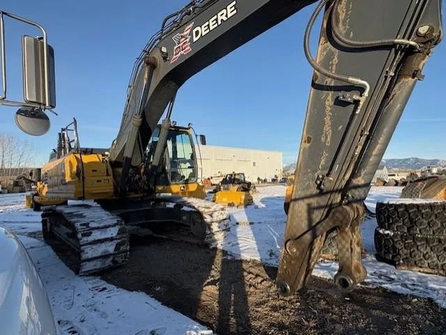 2023 John Deere 350P