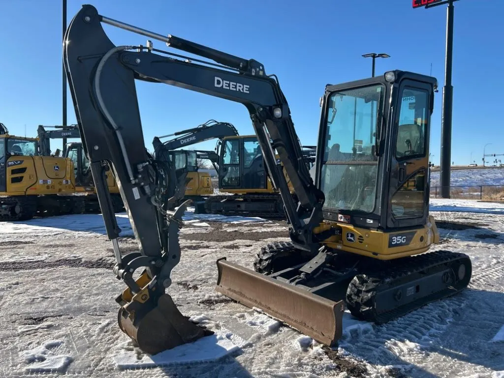 2023 John Deere 35G