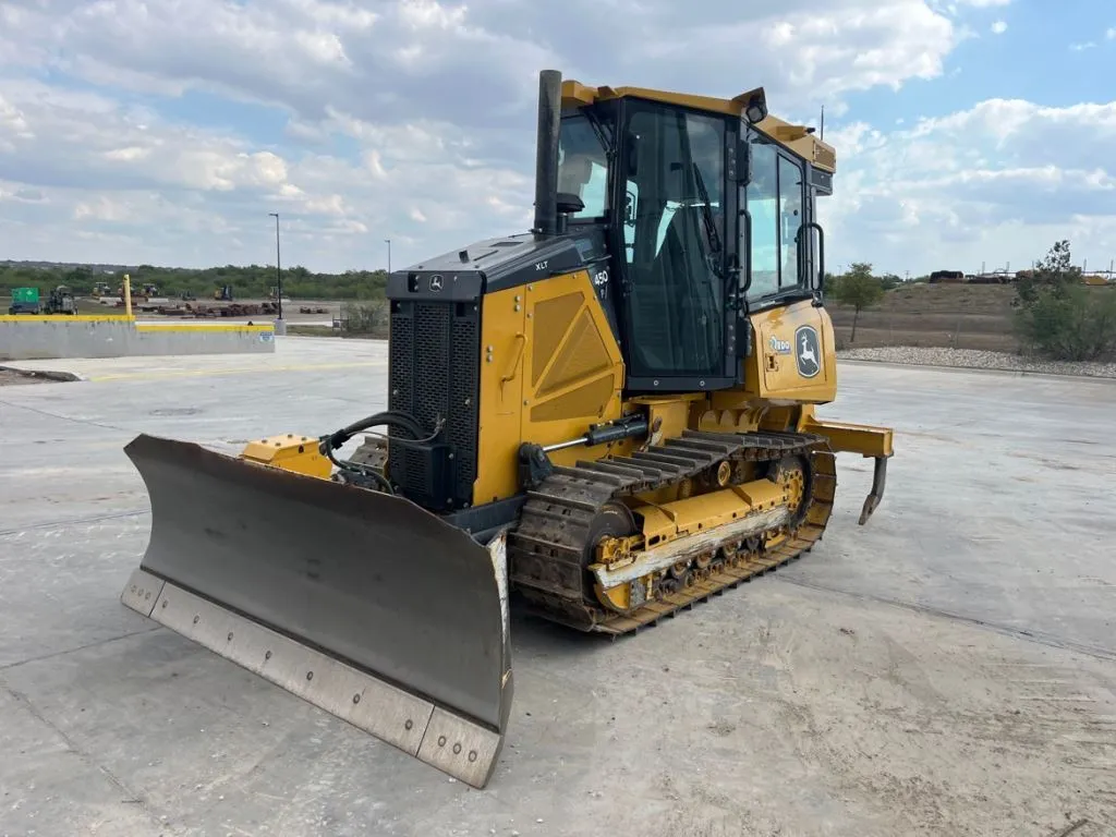 2023 John Deere 450P