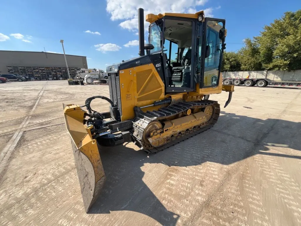 2023 John Deere 450P