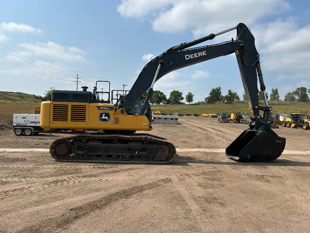 2021 John Deere 470GLC