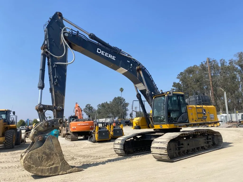 2023 John Deere 470P