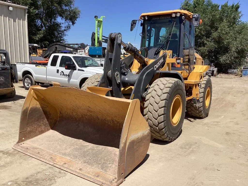 2024 John Deere 544P