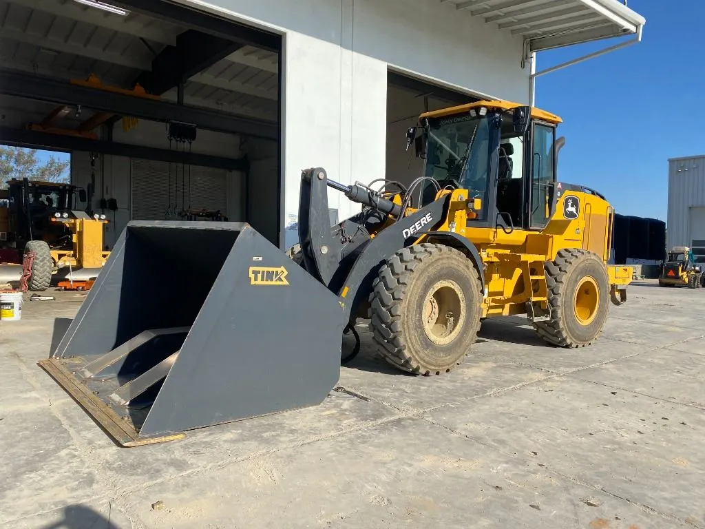 2022 John Deere 624P