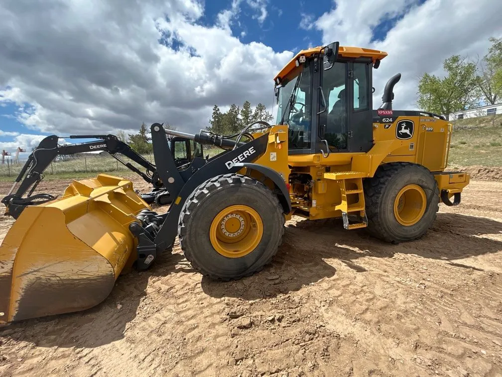 2024 John Deere 624P