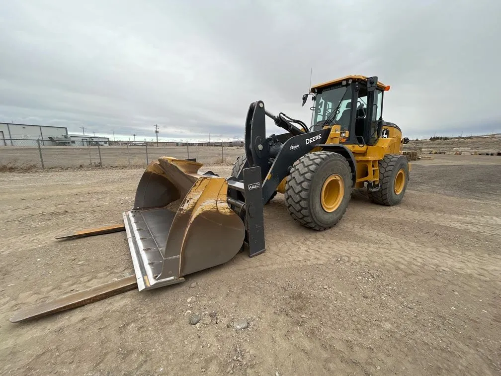 2022 John Deere 644P