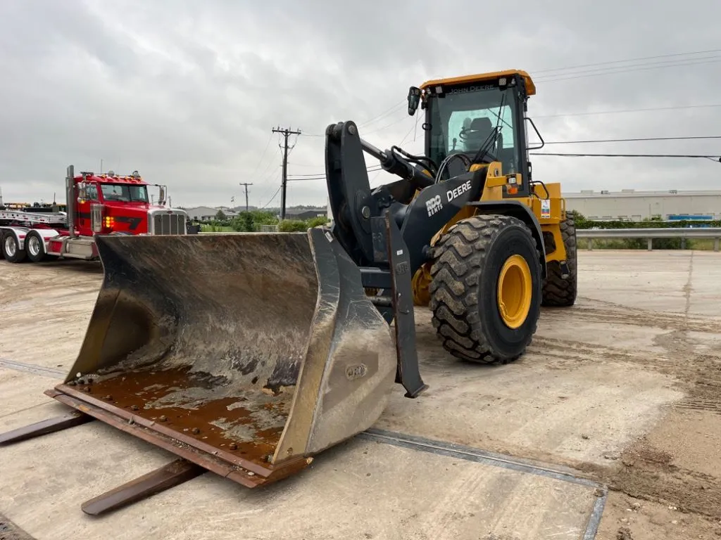 2022 John Deere 644P