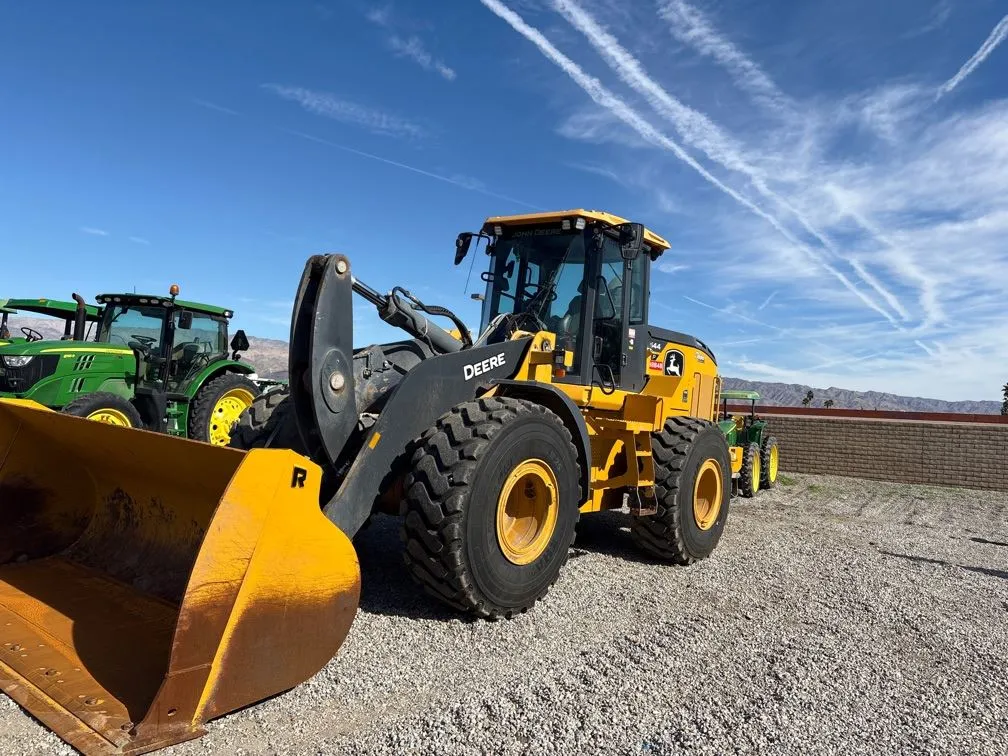 2023 John Deere 644P