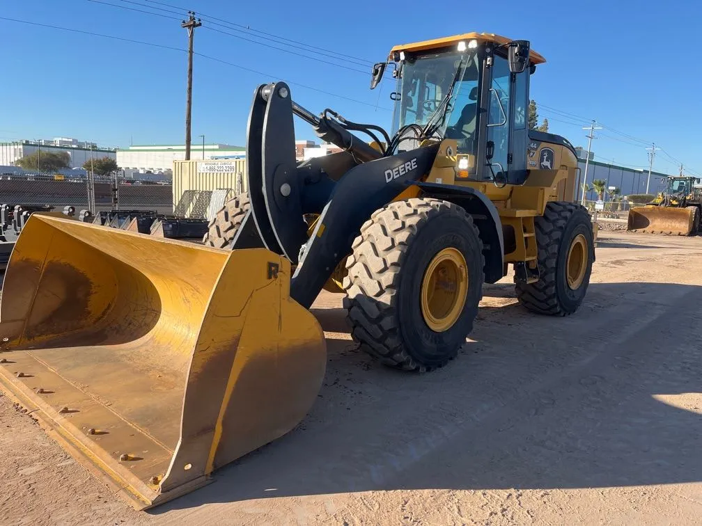 2024 John Deere 644P