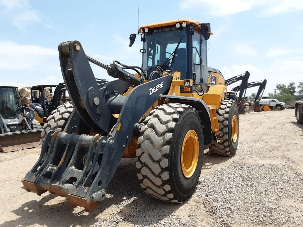 2024 John Deere 644P